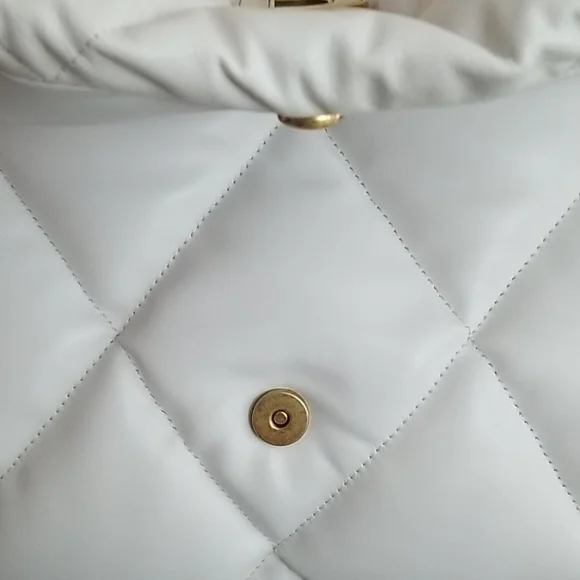 New Balenciaga Touch Puffy Quilted Clutch Bag - Picture 11 of 14